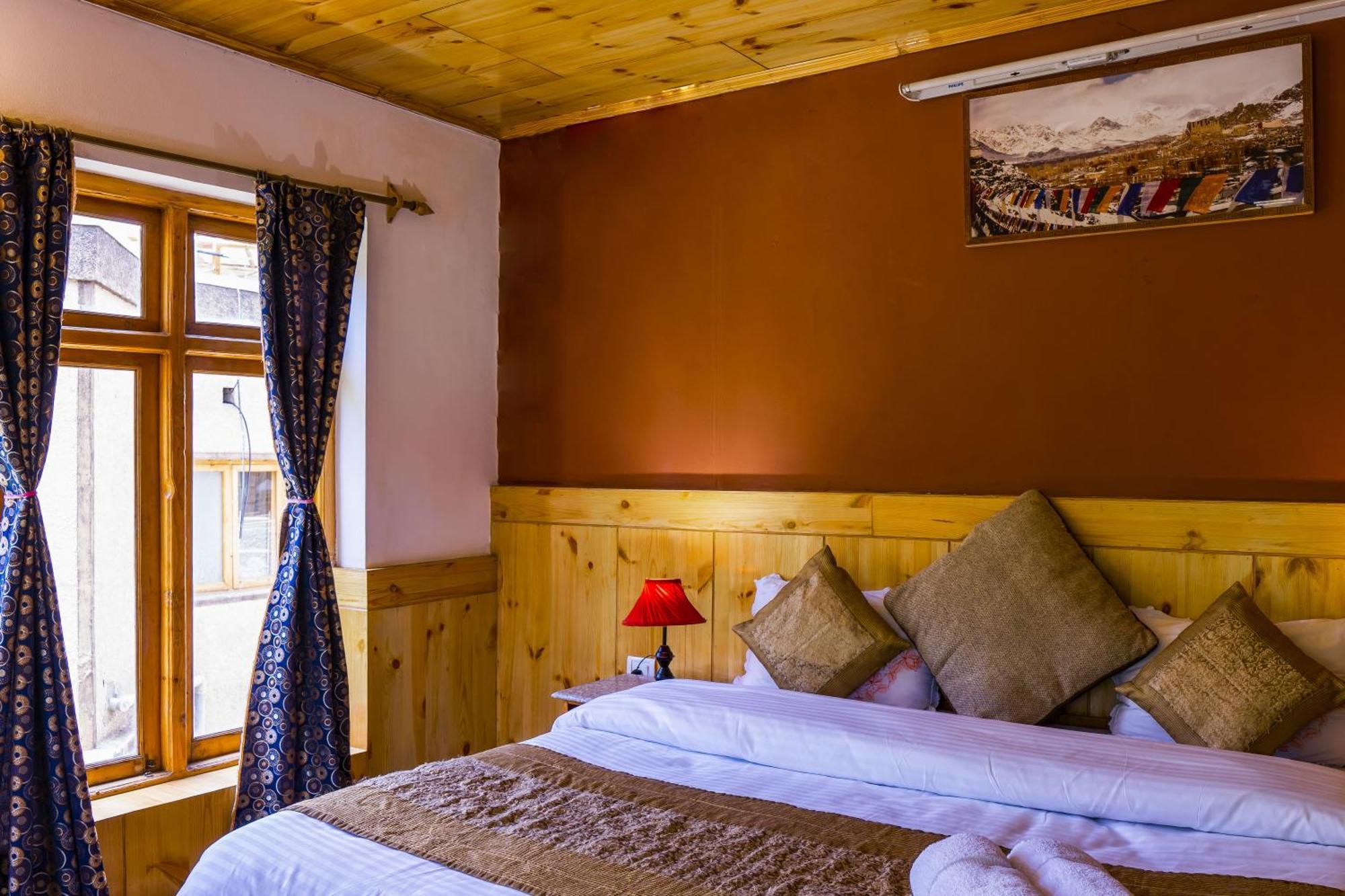 Rainbow Holiday Home Leh Bagian luar foto
